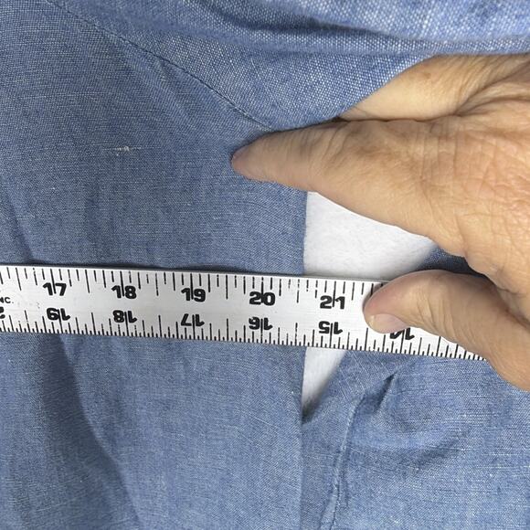 Free People Show Some Shoulder Top Chambray Blue Denim Tie Sleeves Size Small - Picture 11 of 13